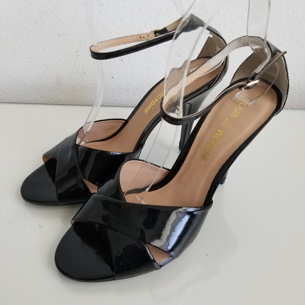 POUR LA VICTOIRE Black Patent Leather Heels 8 - Picture 4 of 12